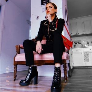 Meet your Posher, Allisha